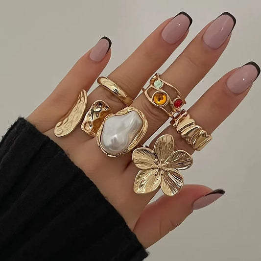 2025 New 6PCS Punk-Style Alloy Electroplated Irregular Exaggerated Flower Ring for Women Elegant Baroque Limited Pearl Ring Jewe